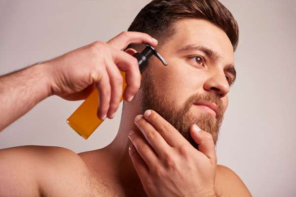 Stylizacja włosów u mężczyzn - zadbaj o swoją brodę